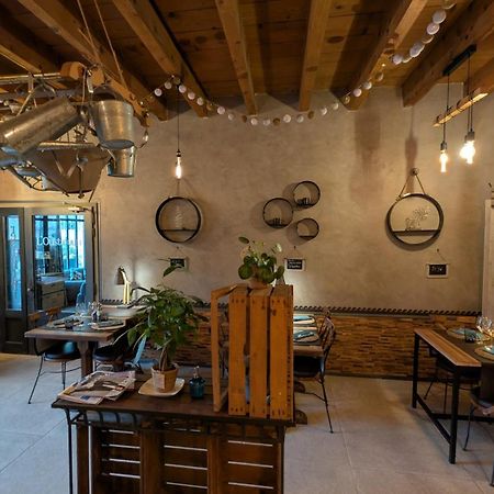 L' Oustaloun Hotel Maussane les Alpilles Luaran gambar